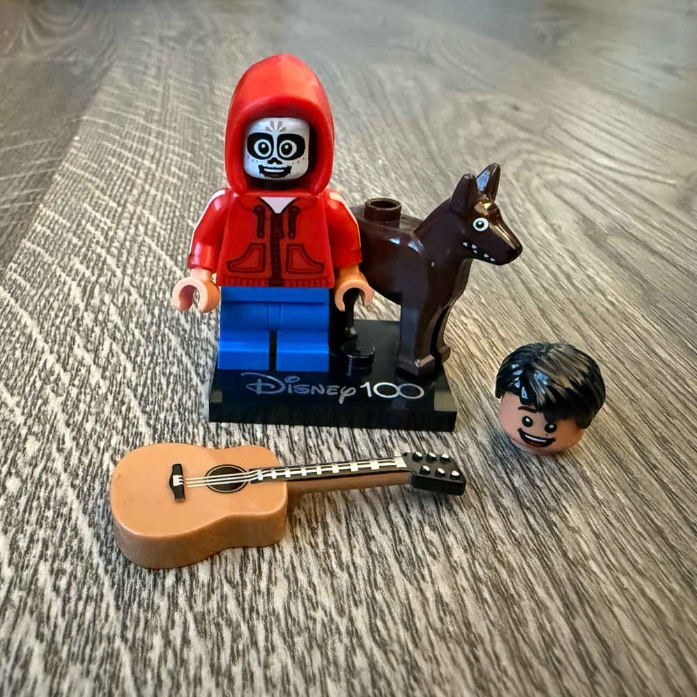 Lego Disney Series 3 Minifigure Miguel